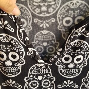 Shosho Bodysuit Pajamas Womens Medium Black White Halloween Sugar Skulls Comfy